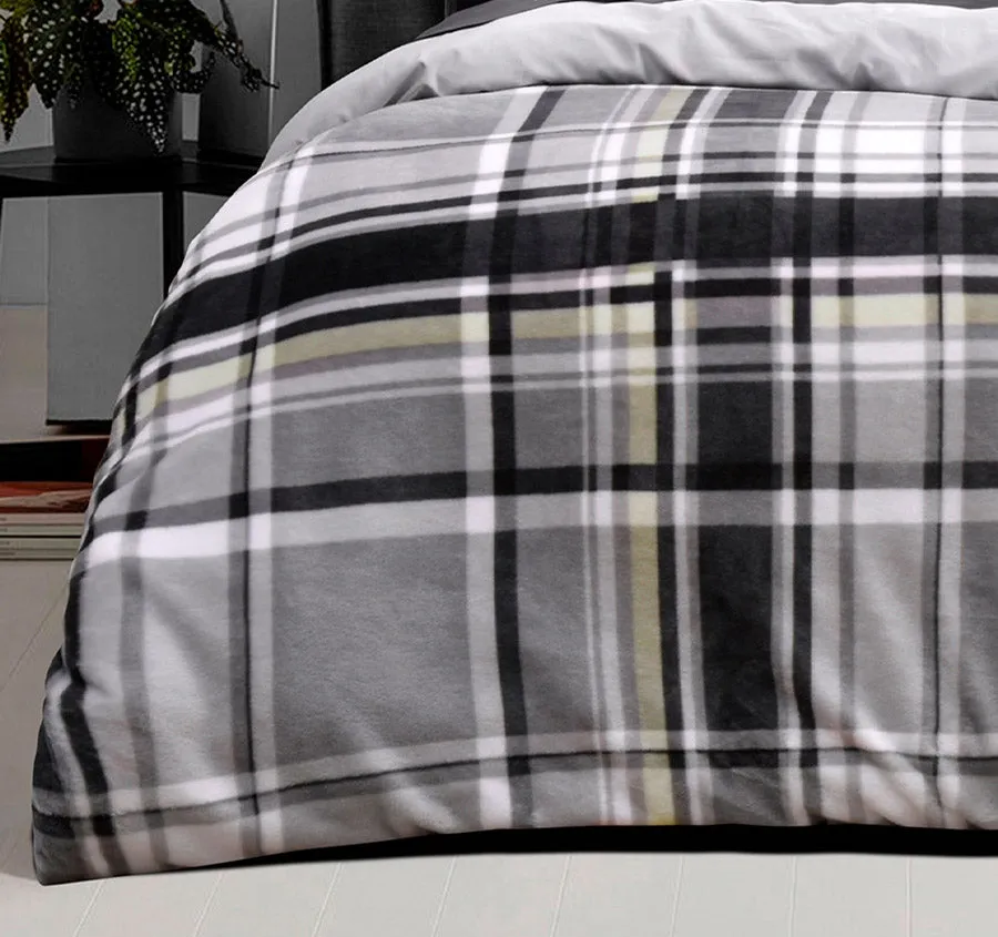 Chester Flannelette Quilt Cover Set Range Black