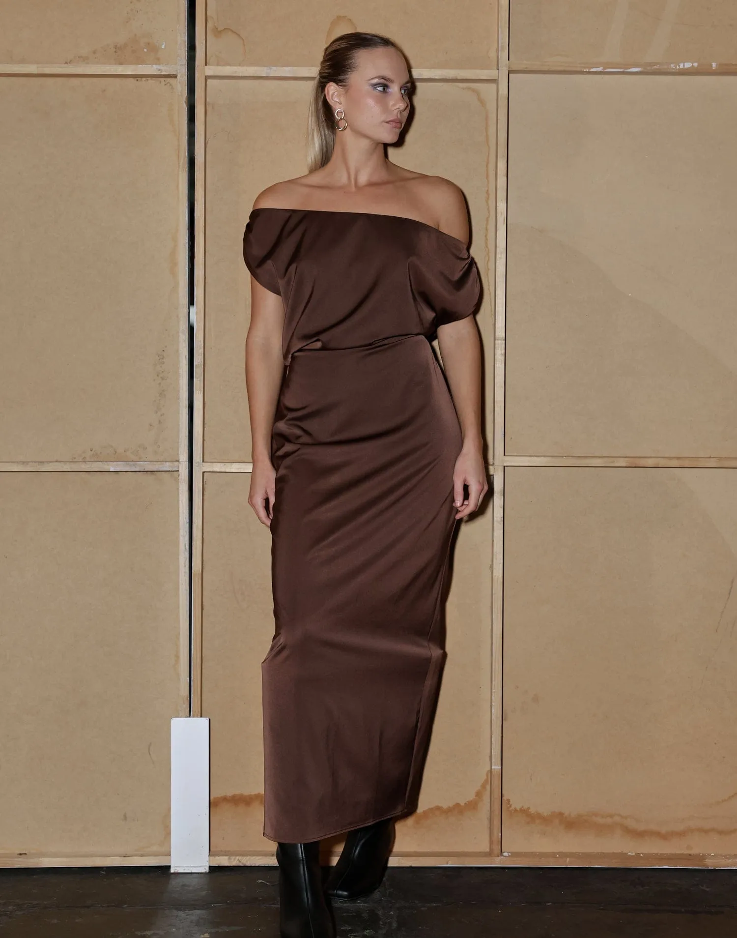 Viviana Maxi Dress (Cocoa)